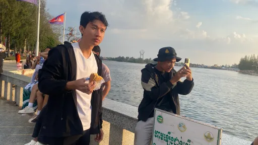 ប្រូវីត ប្រូធុច